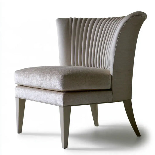 Silla con respaldo alto acanalado - gris
